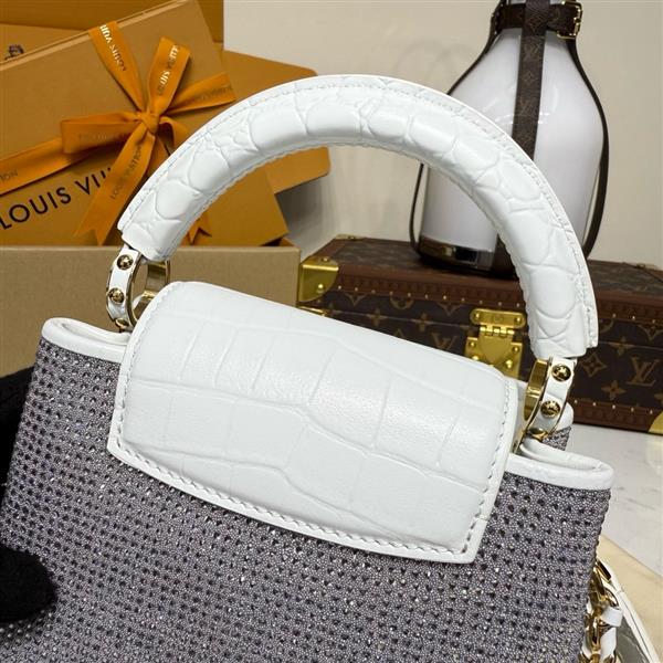 2026120164339206 870